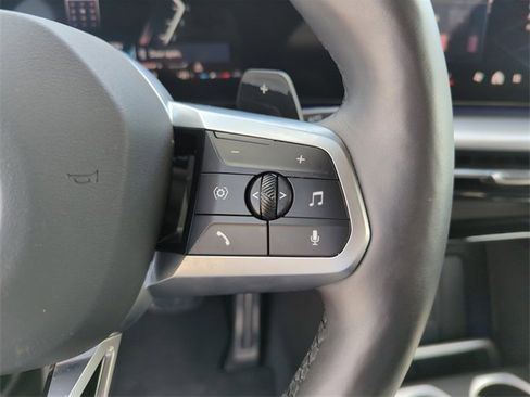 Used 2025 BMW X2 xDrive28i w/ M Sport Package image 22