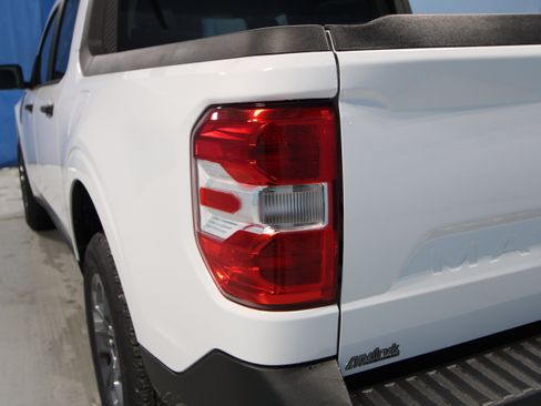 New 2026 Ford Maverick XLT w/ Equipment Group 301A AWD/4WD image 31
