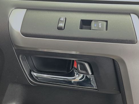 Used 2024 Toyota 4Runner SR5 image 32