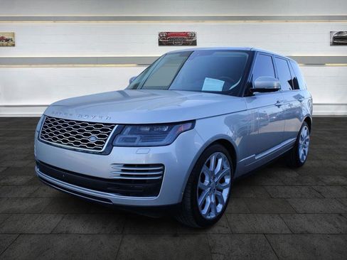 Used 2018 Land Rover Range Rover Supercharged image 3