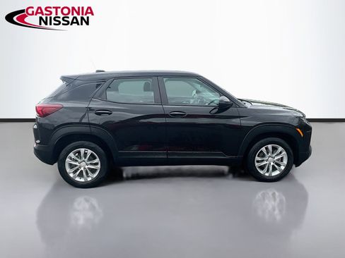 Used 2023 Chevrolet TrailBlazer LS image 10