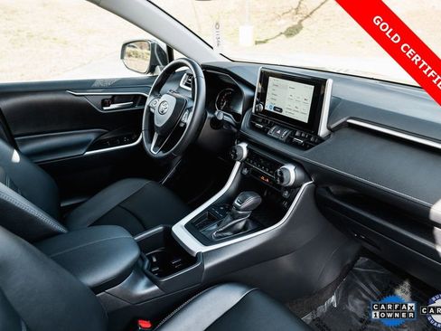 Certified 2025 Toyota RAV4 XLE Premium image 11