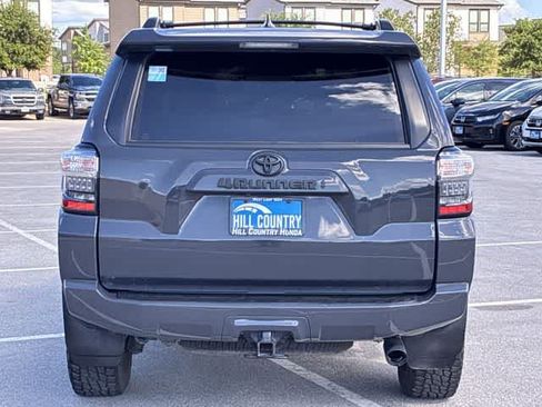 Used 2024 Toyota 4Runner SR5 Premium w/ Moonroof Package RWD image 5