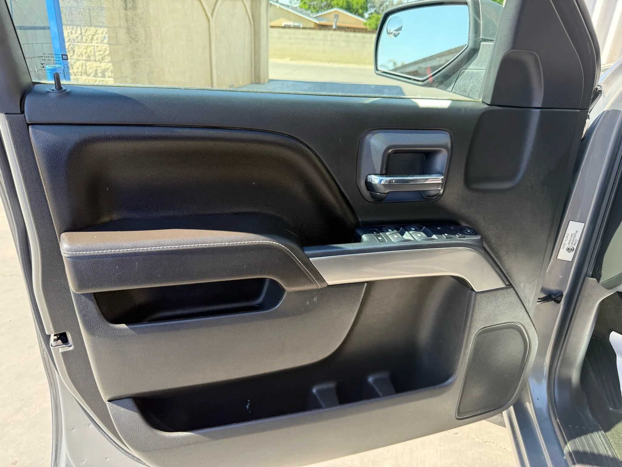 Used 2017 Chevrolet Silverado 1500 LT w/ All Star Edition AWD/4WD image 21