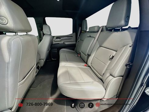 Used 2024 GMC Sierra 1500 SLT w/ X31 Off-Road Package AWD/4WD image 24
