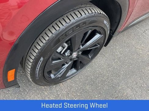 Used 2022 Buick Envision Essence w/ Sport Touring Package image 18