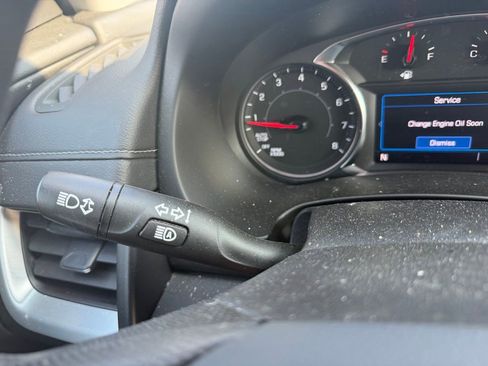 Used 2022 GMC Terrain SLE w/ Driver Convenience Package image 13