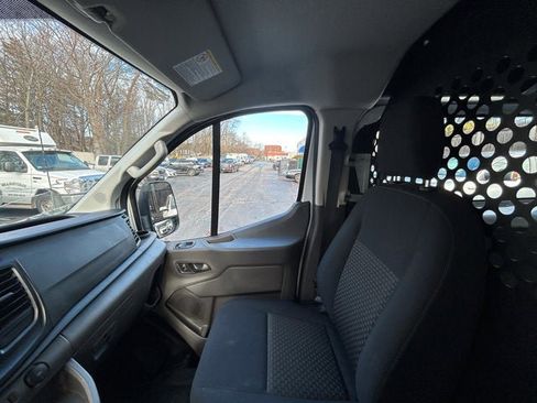 Certified 2024 Ford Transit 250 Low Roof w/ Exterior Upgrade Package image 24