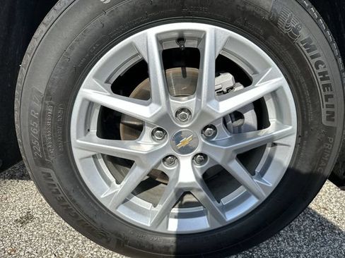 Certified 2023 Chevrolet Equinox LT FWD image 21