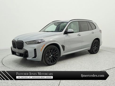 Used 2024 BMW X5 xDrive40i w/ M Sport Package image 1