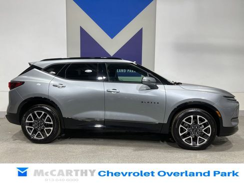 Used 2025 Chevrolet Blazer RS image 4