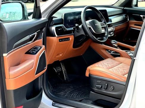 Used 2025 Kia Telluride SX Prestige X-Pro image 8