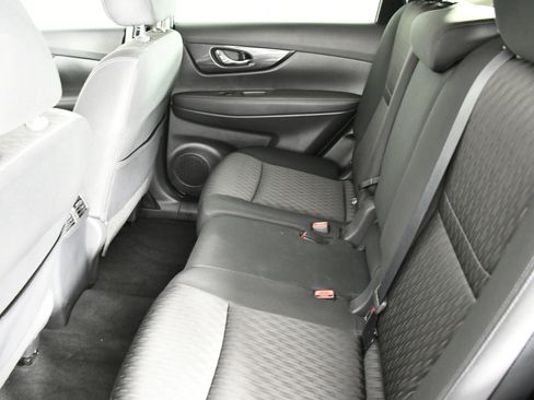 Used 2020 Nissan Rogue S w/ Special Edition Package image 48