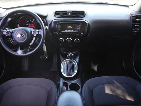 Used 2017 Kia Soul image 10