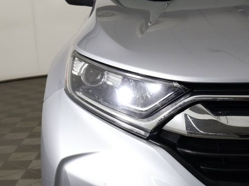 Used 2019 Honda CR-V LX image 9