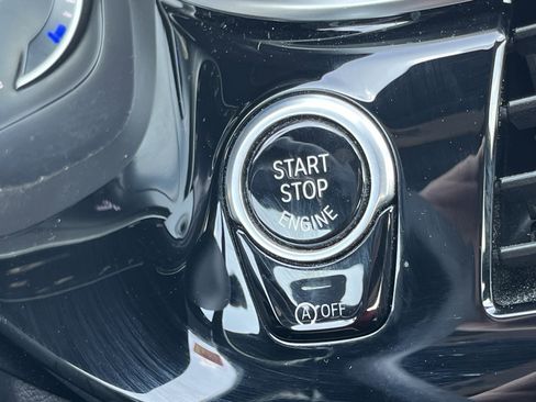 Used 2017 BMW 530i xDrive image 10