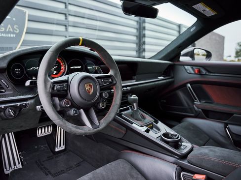 Used 2025 Porsche 911 GT3 RS w/ Weissach Package image 2