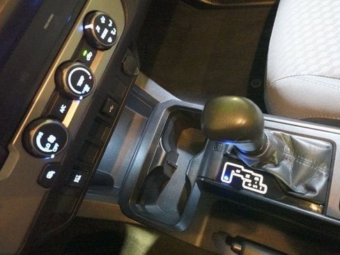 Used 2021 Toyota Tacoma SR image 19