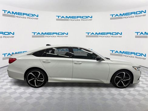 Used 2022 Honda Accord Sport image 6