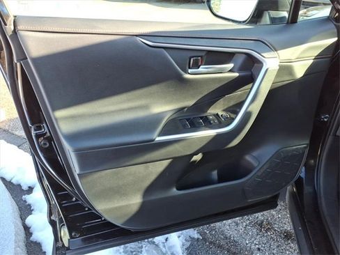 Used 2024 Toyota RAV4 Adventure image 10