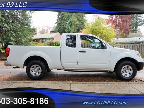 Used 2015 Nissan Frontier S image 8