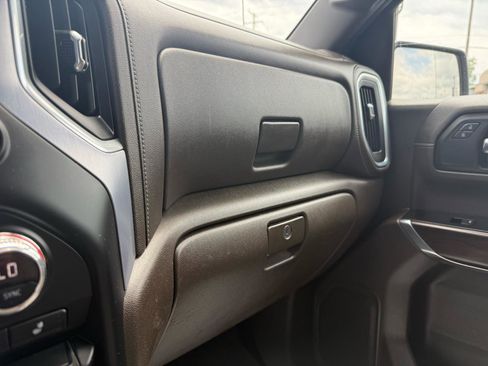 Used 2019 GMC Sierra 1500 SLT AWD/4WD image 17