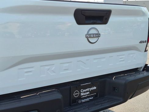 Used 2025 Nissan Frontier S w/ S Utility Package AWD/4WD image 24