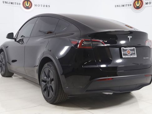 Used 2025 Tesla Model Y Long Range image 4