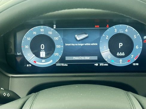New 2026 Land Rover Range Rover Velar Dynamic SE AWD/4WD image 12