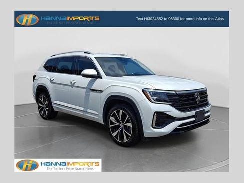 Used 2024 Volkswagen Atlas SEL Premium R-Line AWD/4WD image 1
