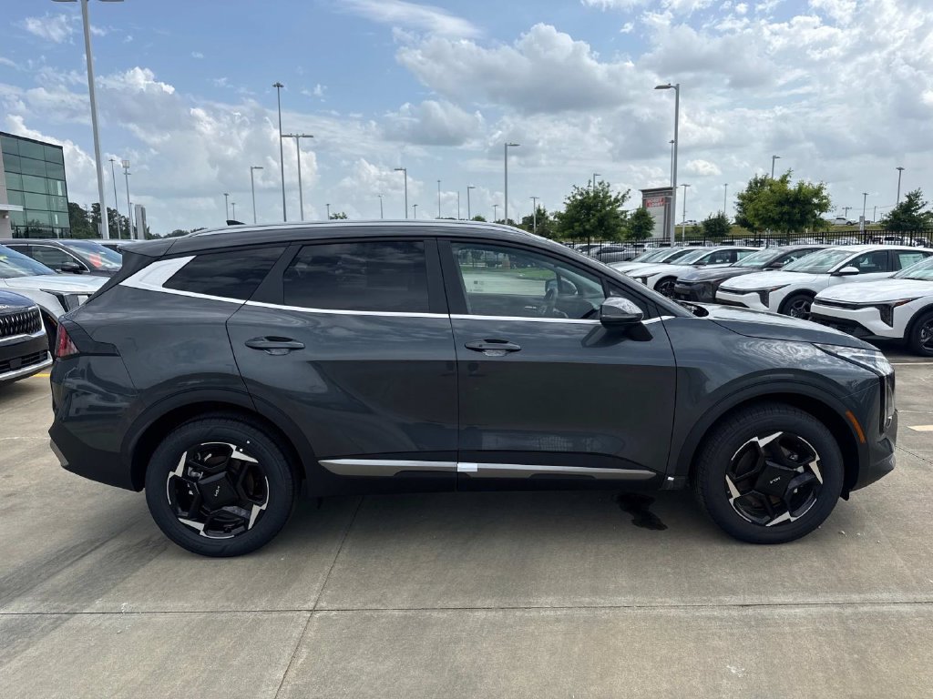 New 2026 Kia Sportage SX FWD image 9