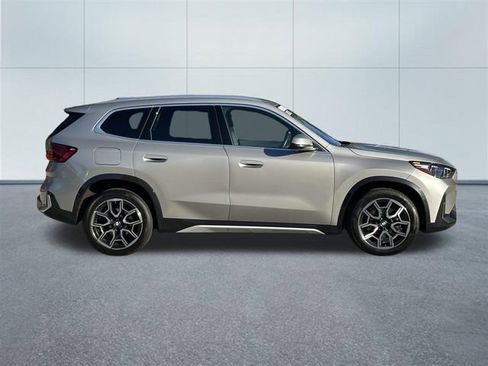 Certified 2025 BMW X1 xDrive28i image 4