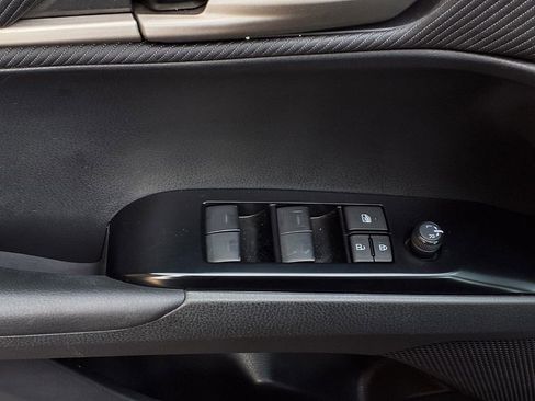 Certified 2025 Toyota Camry SE FWD image 18