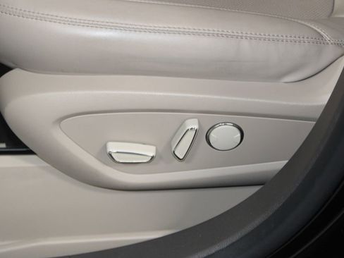 Used 2022 Lincoln Nautilus Reserve w/ Equipment Group 201A image 22