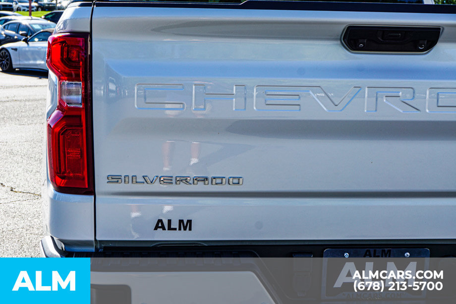 Used 2024 Chevrolet Silverado 1500 High Country w/ High Country Premium Package AWD/4WD image 14