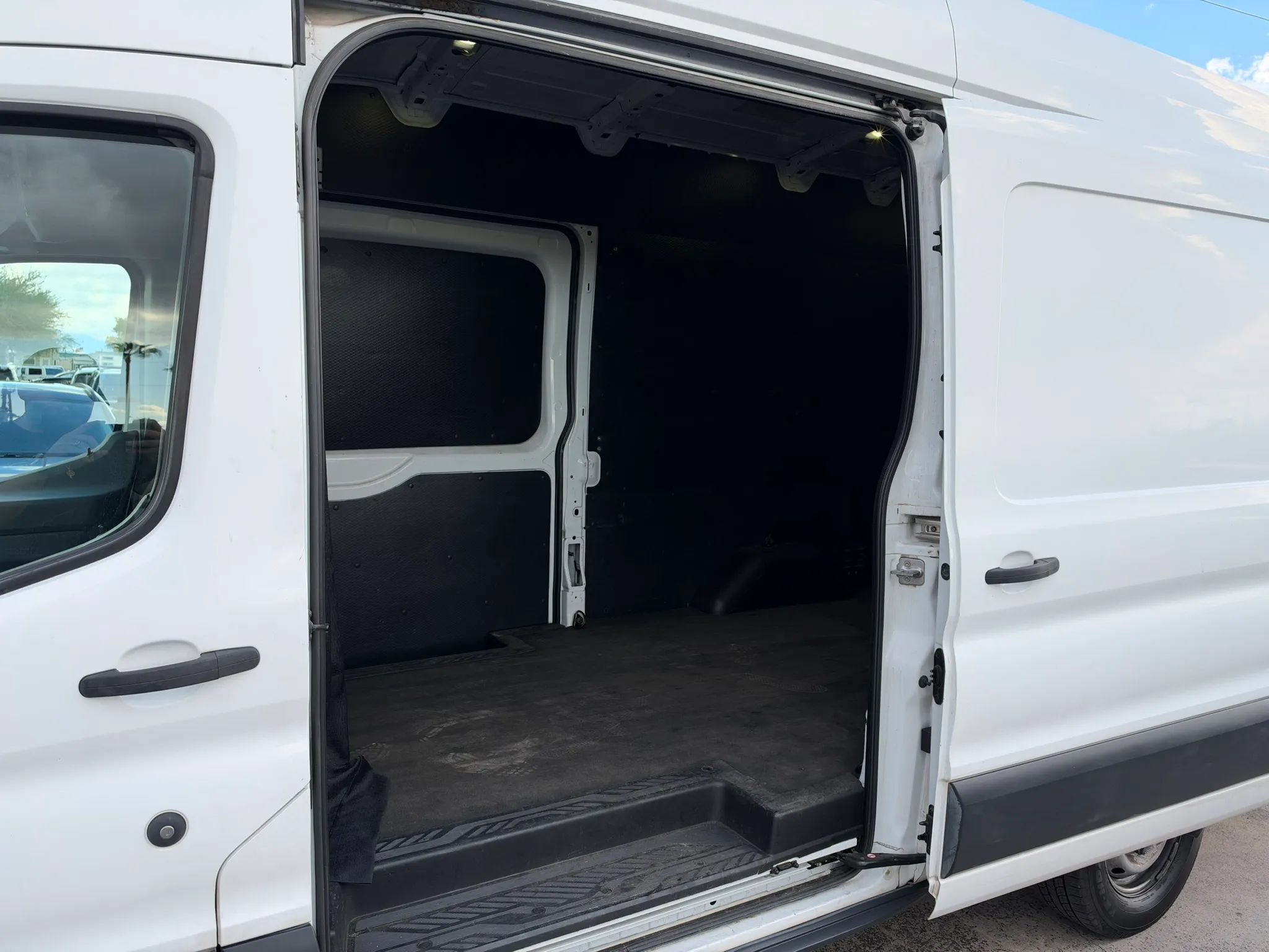 Used 2017 Ford Transit 350 148 High Roof Extended w/ Interior Upgrade Package RWD image 12