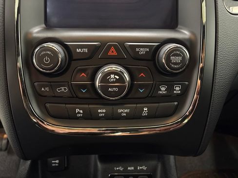 Used 2020 Dodge Durango R/T w/ Blacktop Package AWD/4WD image 19