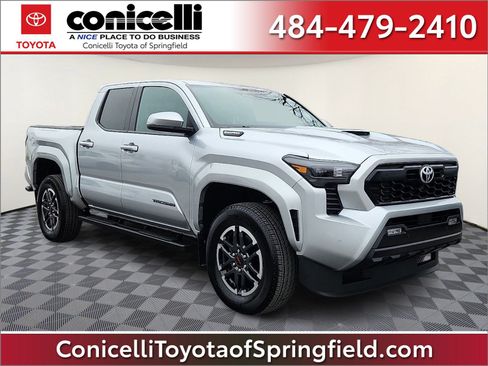 Used 2024 Toyota Tacoma TRD Sport w/ TRD Sport Upgrade Package image 1