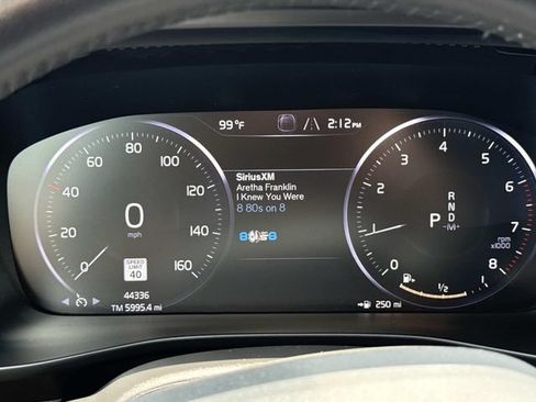 Used 2020 Volvo XC40 T5 Momentum w/ Protection Package Premier AWD/4WD image 27