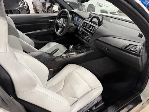 Used 2016 BMW M2 RWD image 47