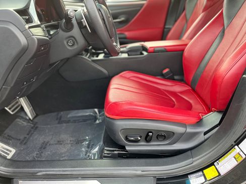 Used 2019 Lexus ES 350 F Sport image 17