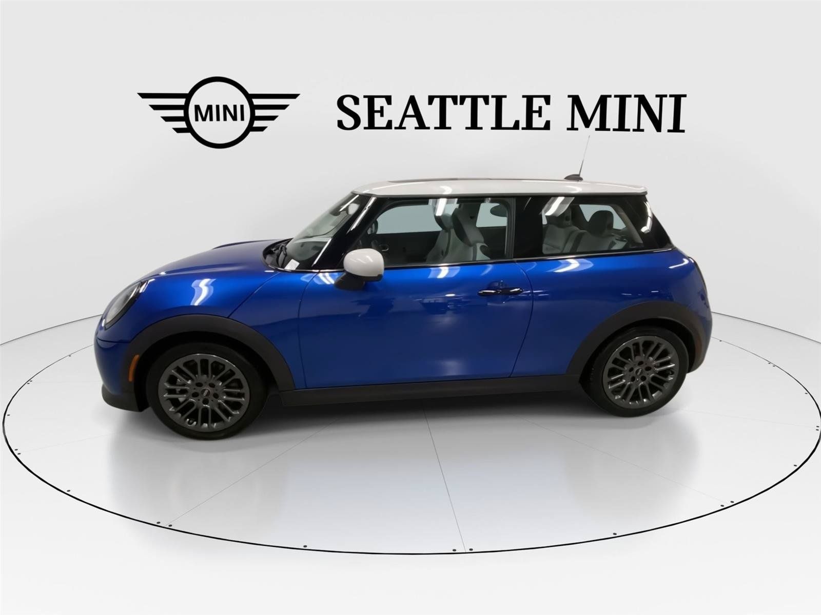 Used 2025 MINI Cooper S FWD image 6