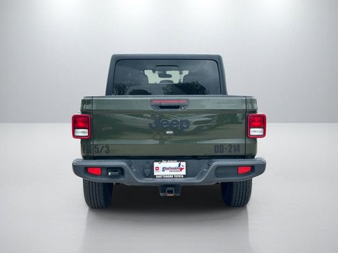 Used 2022 Jeep Gladiator Sport AWD/4WD image 6