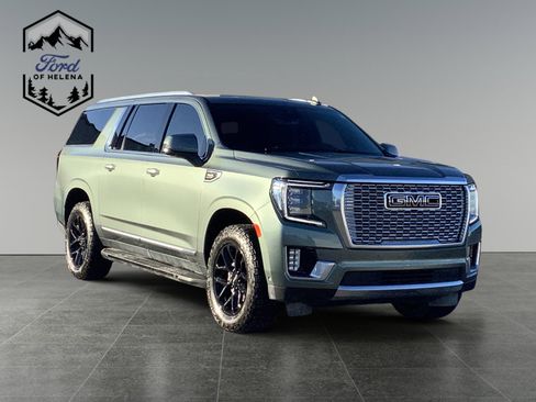 Used 2024 GMC Yukon XL Denali w/ Advanced Technology Package image 7