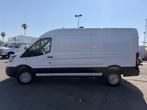 Used 2026 Ford Transit 250 148 Medium Roof RWD image 6