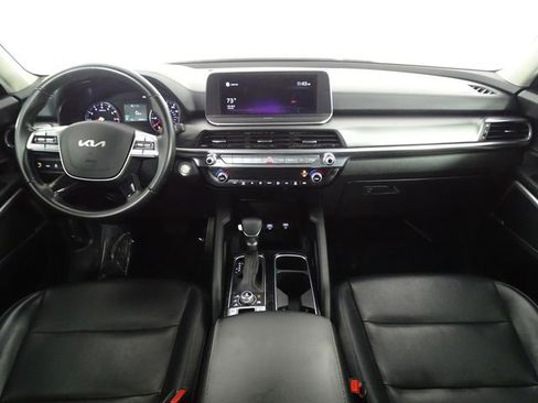 Used 2022 Kia Telluride LX image 32