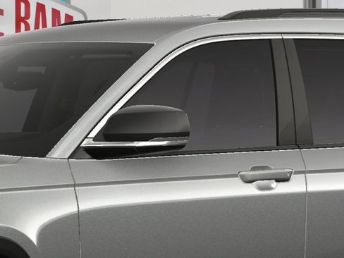 New 2025 Jeep Grand Cherokee L Limited image 15