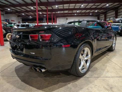 Used 2013 Chevrolet Camaro SS w/ RS Package RWD image 8