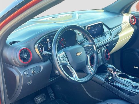 Used 2021 Chevrolet Blazer RS w/ Enhanced Convenience Package image 9