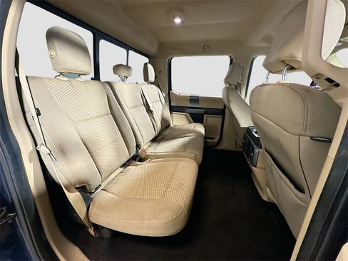 Used 2016 Ford F150 XLT w/ Equipment Group 302A Luxury image 26